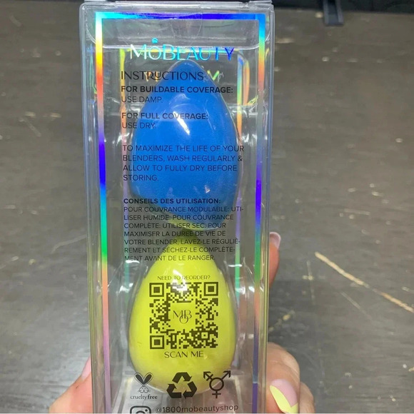 MoBeauty Flawless Coverage Cosmetic Blender Duo - Picture 4 of 4